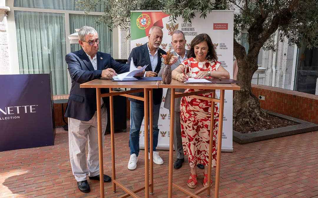 AHRESP assina protocolo com Liga dos Bombeiros Portugueses para reforçar apoio em situações de emergência